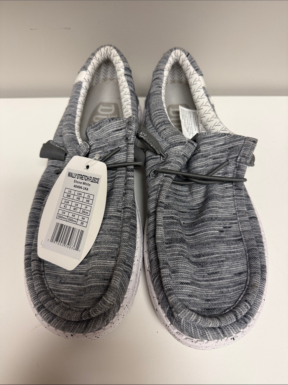 NWT Men’s Hey Dude Wally Stretch Fleece, Stone White, Size M8